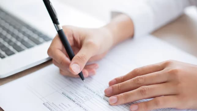 Writing a CV pen and paper