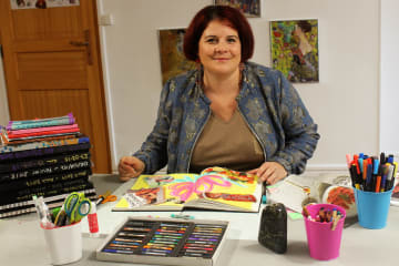 Maud Carroué-Bisval, intervenante Art Thérapie / Journal Créatif®