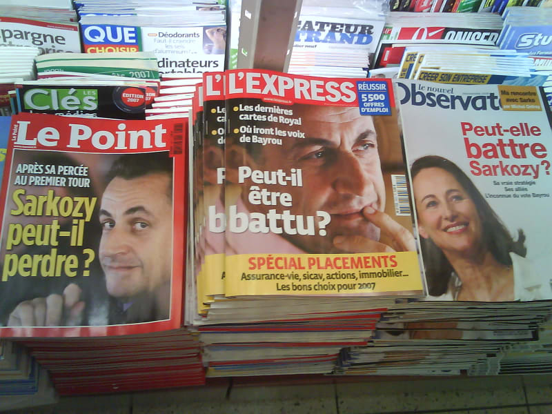 Le même titre, ou presque. Les couvertures des magazines Le Point, L'Express et Le Nouvel Observation au lendemain du premier tour
