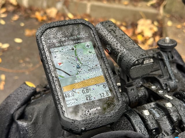 Mon GPS couvert de gouttes de pluie