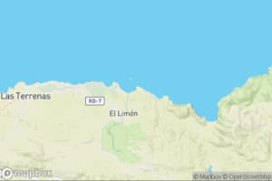 Map showing location of “At the back of Playa Morón” in El Limón, République dominicaine