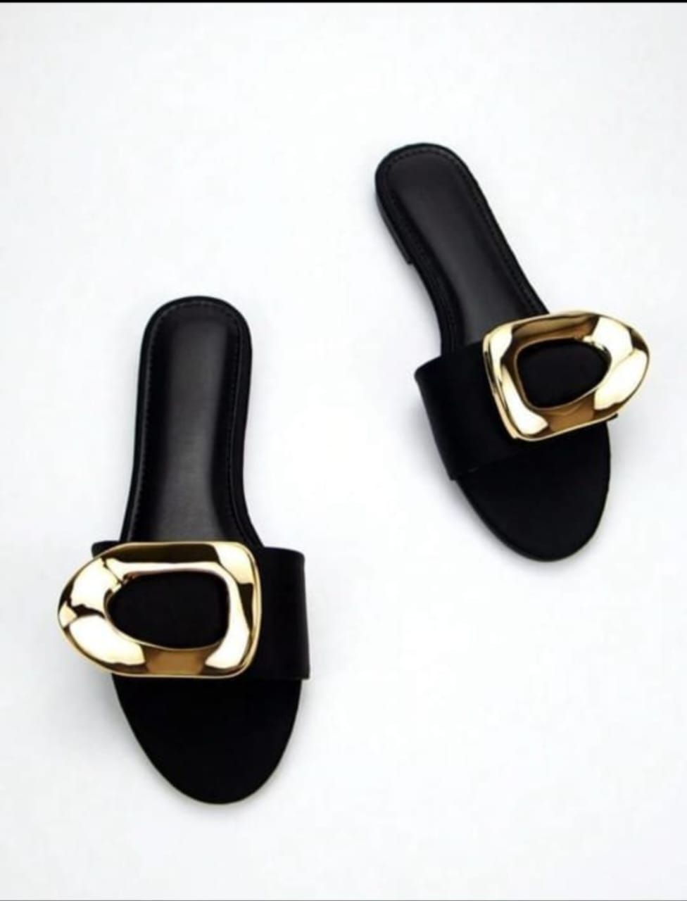 Luxury Gold-Tone Chunky Buckle Detail Flat Slide Sandals 
