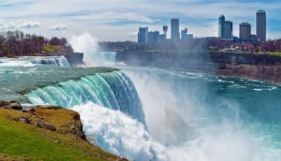 Welcome To Niagara Falls Ontario Canada