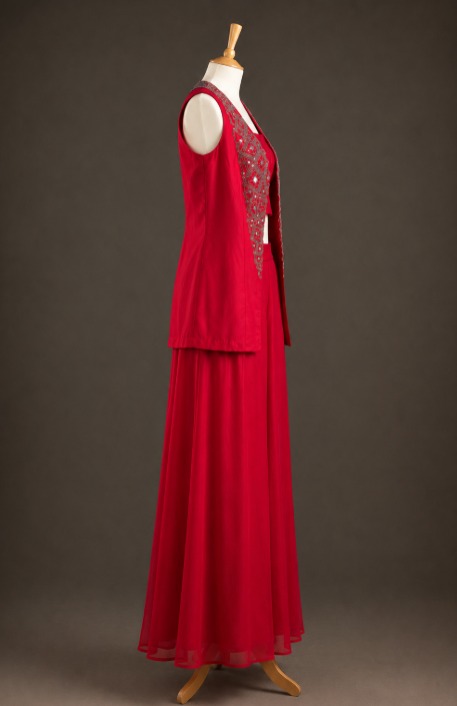 red cord set view 3