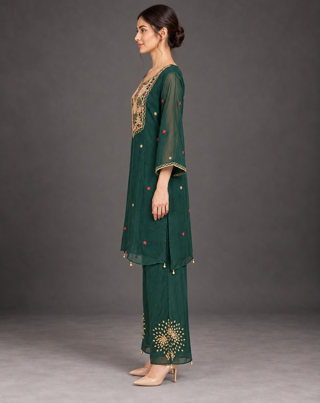 Emerald Garden Embroidered Set view 4