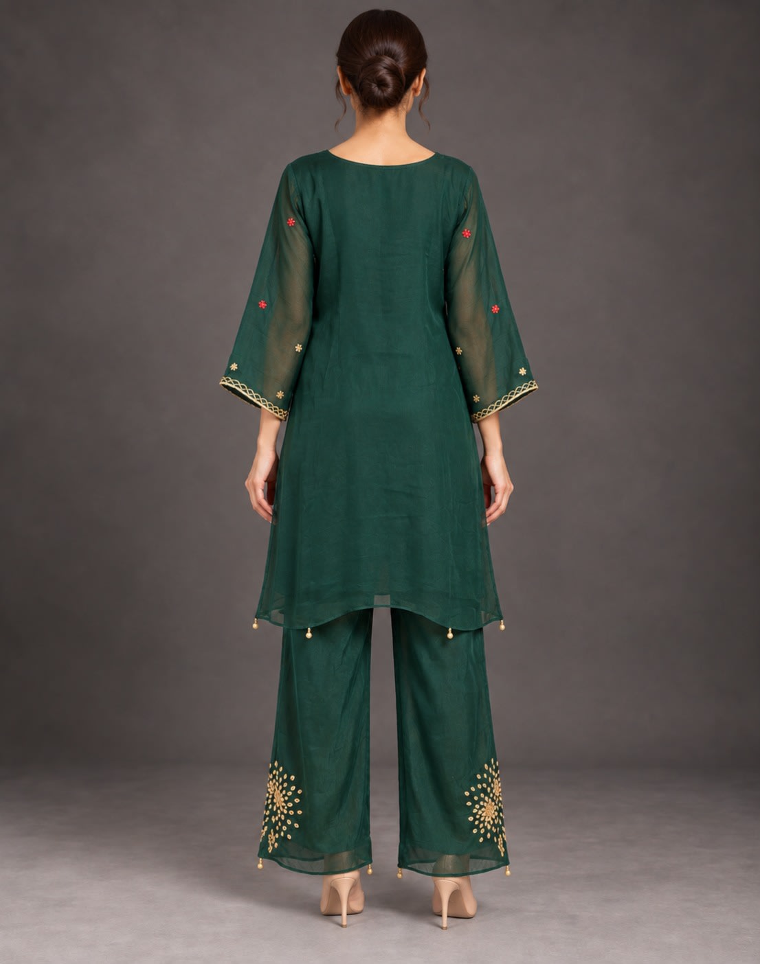 Emerald Garden Embroidered Set view 5