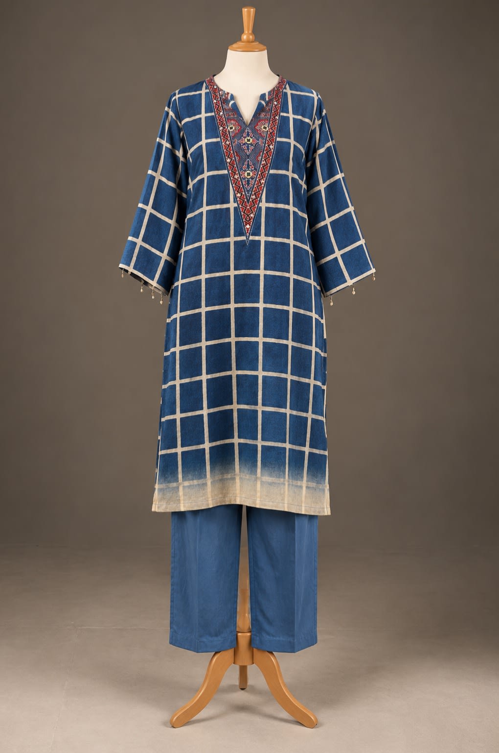 Indigo Grid Heritage Set view 1