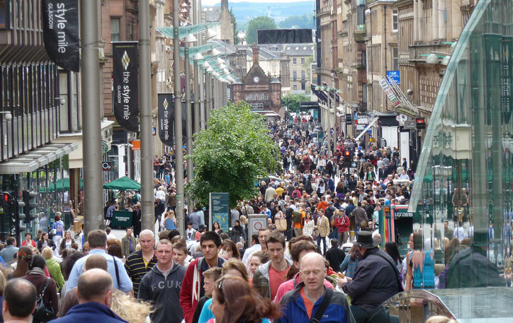 Shoppers on Glasgow's Style Mile