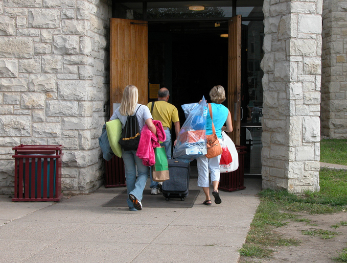 Student and parents arriving at university accommodation