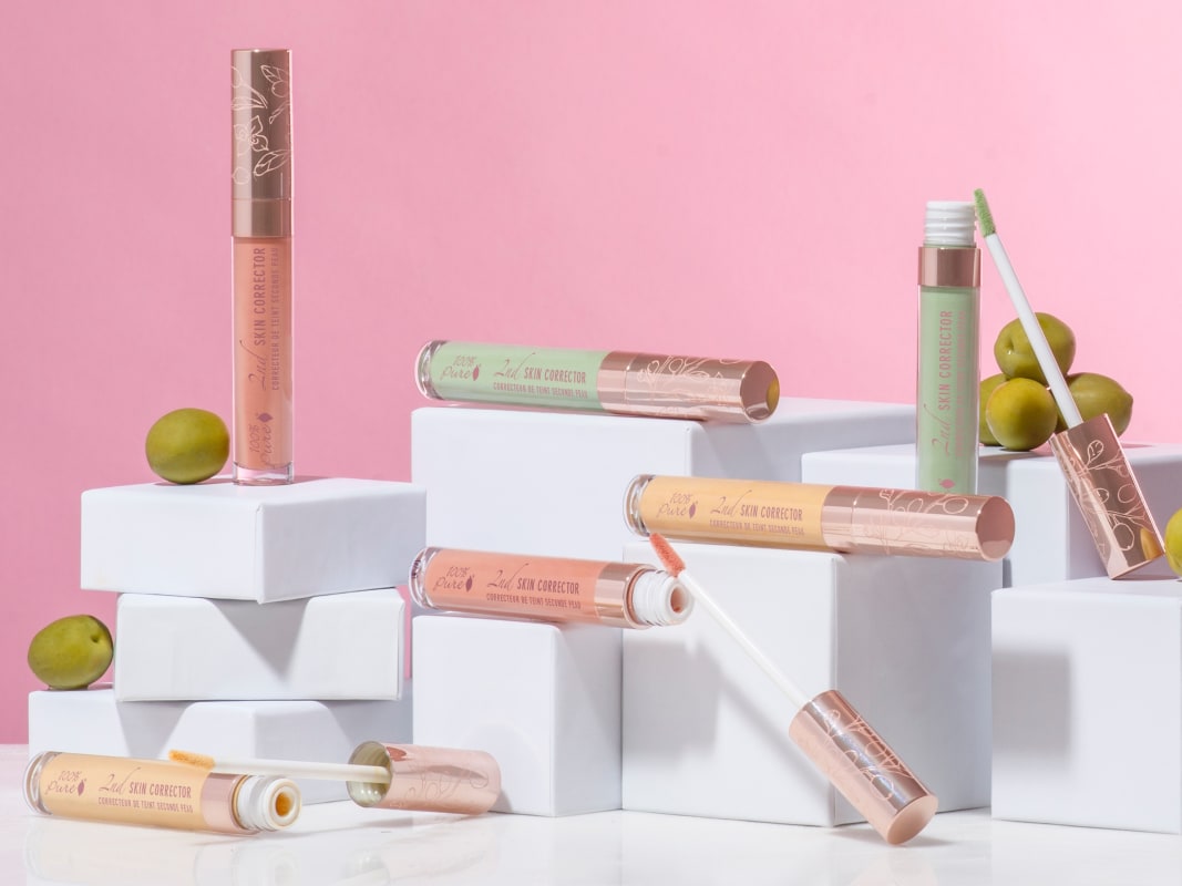 Color Corrector Concealer Beauty Products Pink Display