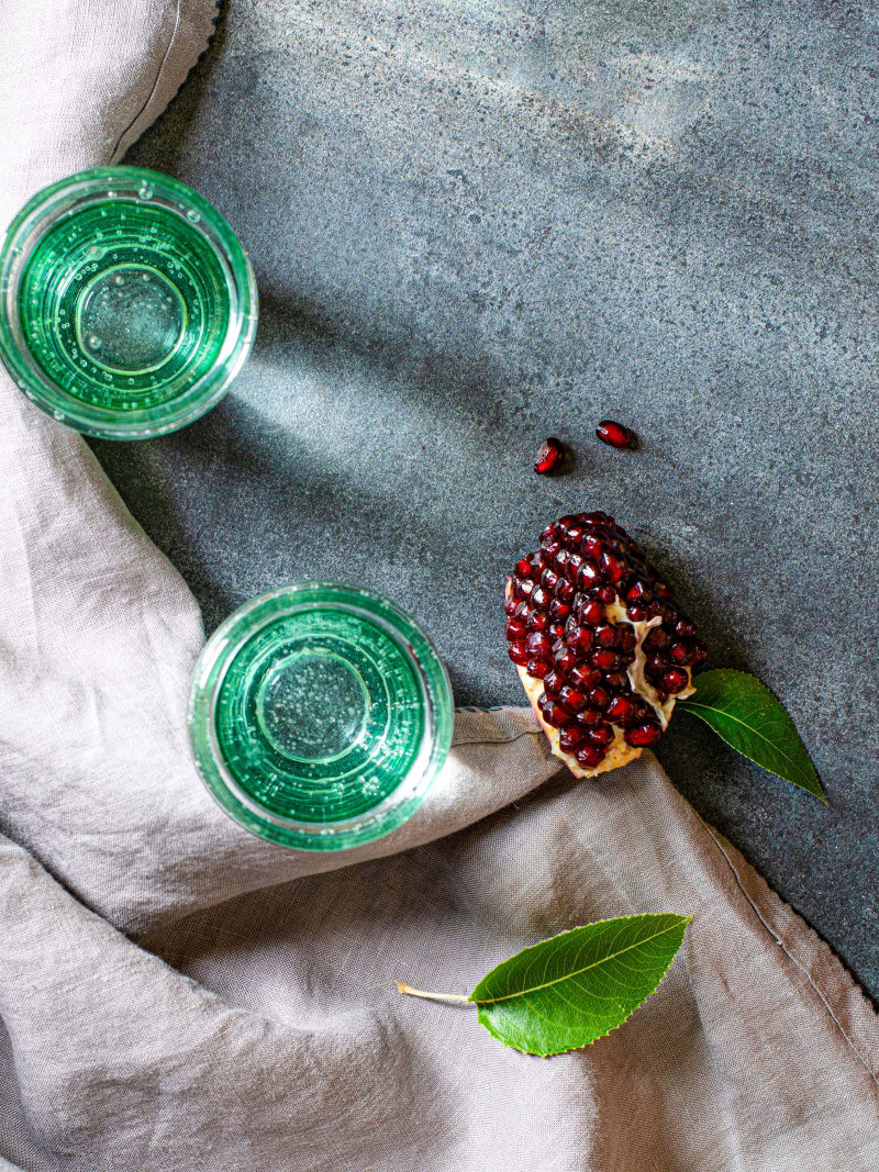 Punica Granatum Et Aquae