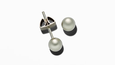 Niessing NOW Galaxy earrings