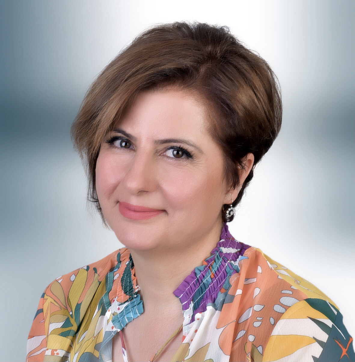 Derya  Yazar