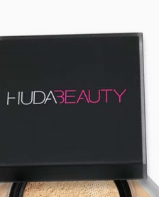Huda Beauty Easy Bake Loose Powder 3 (Banana Bread) view 2