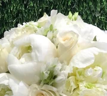 Mix flowers of bridal bouquet view 2
