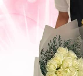 A bouquet of natural roses view 2