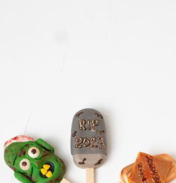Halloween Cakesicles Assortment by NJD view 2