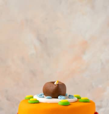 Ethnic Diwali Mini Cake view 2