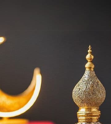 Crescent of Ramadan&incense&laboratory view 2