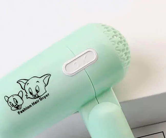 Mini foldable hair dryer view 2