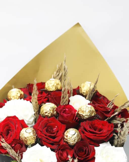 Bouquet with red flowers with chocolate  !!! view 2
