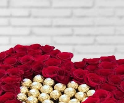 BAH004 Mix 100 Roses and Chocolate Box view 2