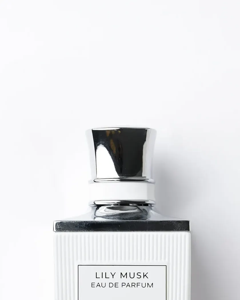 Lily Musk Eau de Parfum view 6