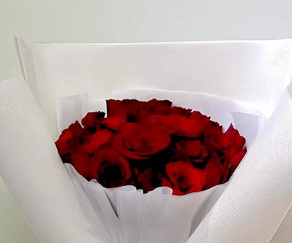 red  bouquet 5 view 2