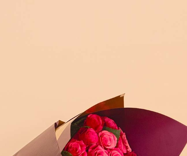 Flowrista | 20 Fuchsia Roses Bouquet view 2