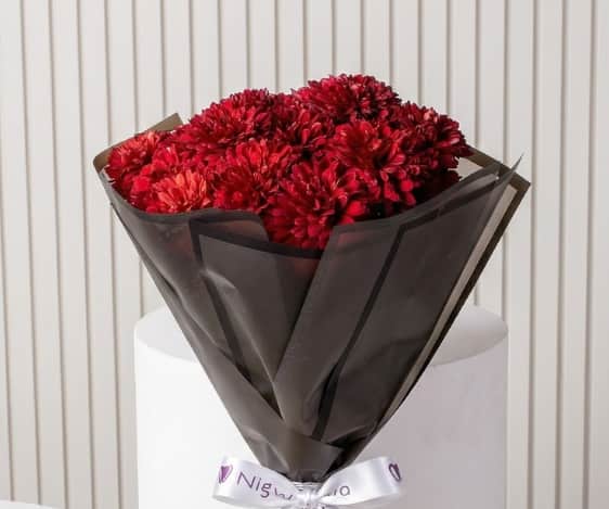 Crunshy lotus with roses view 2