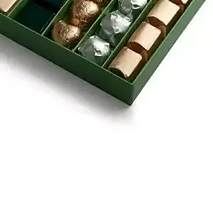Box of 25 Pieces of Chocolate with Nuts, Deli'Nuts. view 3