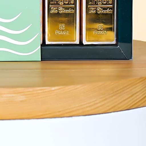 Patchi Chocolate Gift Box – 6 Gold Bars view 3