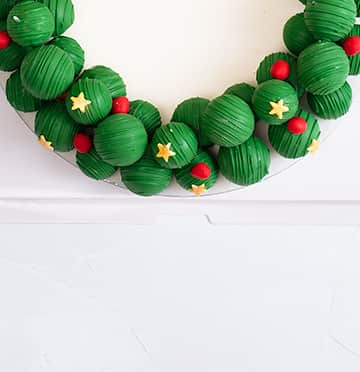 Truffles and Cake pops Wreath view 3