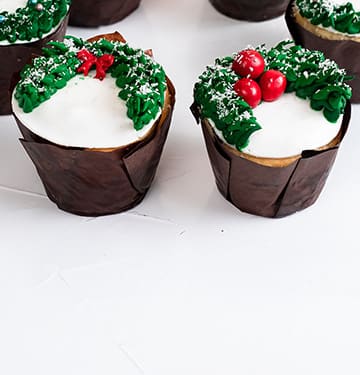 Wreath Cupcakes view 3