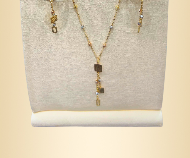 A soft flapper set with a  sparkly design view 5