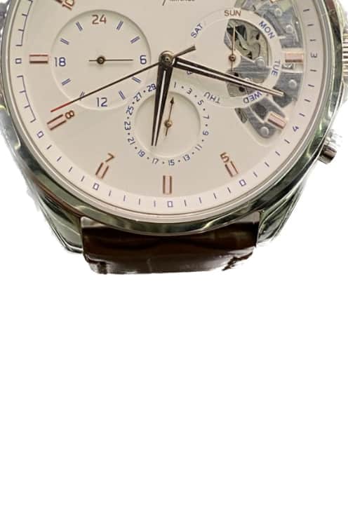 moAro watch 4 view 3