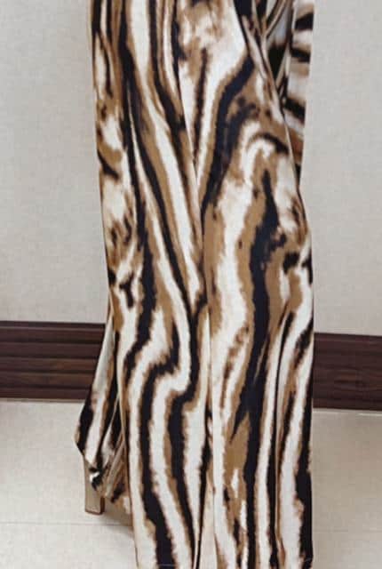Pleated blouse and trousers view 3