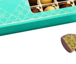 Pistachio Egg 320 G view 3