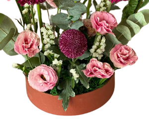 Distinctive roses with tree leaves to gift loved ones view 3
