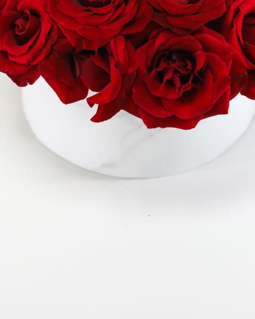 A box of elegant, red flowers 4 view 3