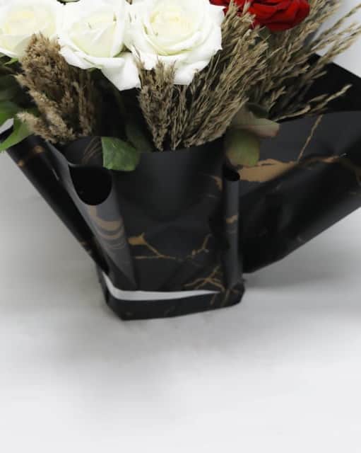 Bouquet with white flowers 2 view 3