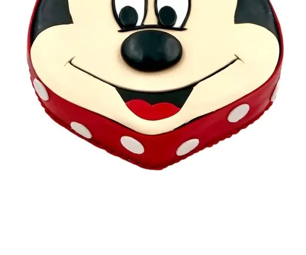 Minnie Face Cake view 3