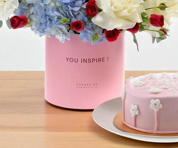Clouds Crimson Box Cake Combo view 11