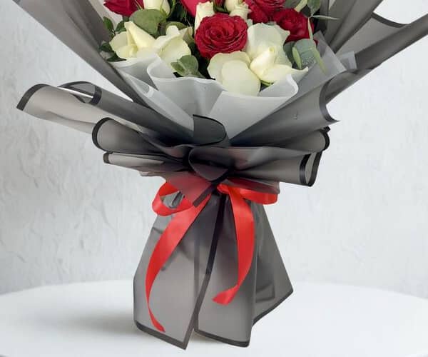 Graduation Grace – Rose Balloon Combo view 7