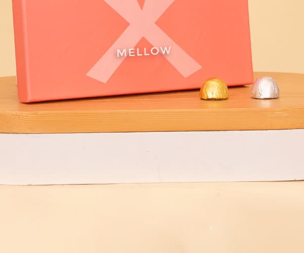 Passionelle Large Mellow Chocolate Box view 3