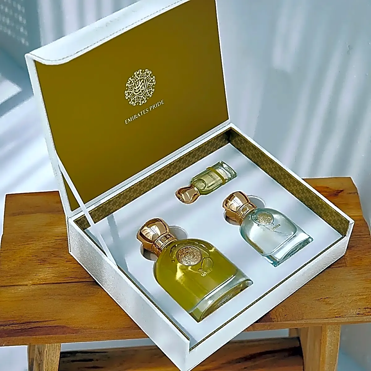 White Gift Set view 1
