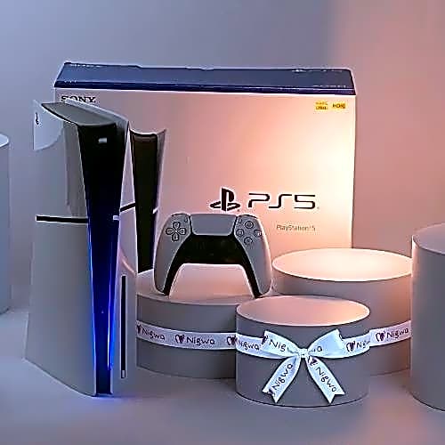 Sony PlayStation 5 Digital Console White Bundle With Extra Dualsense Controller view 1