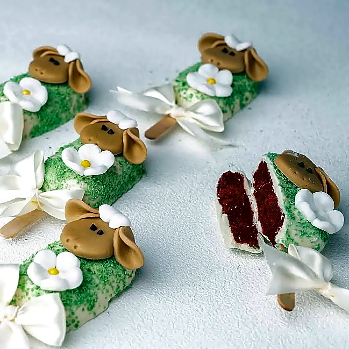 EID 6 Cakesicles by Cravings view 1