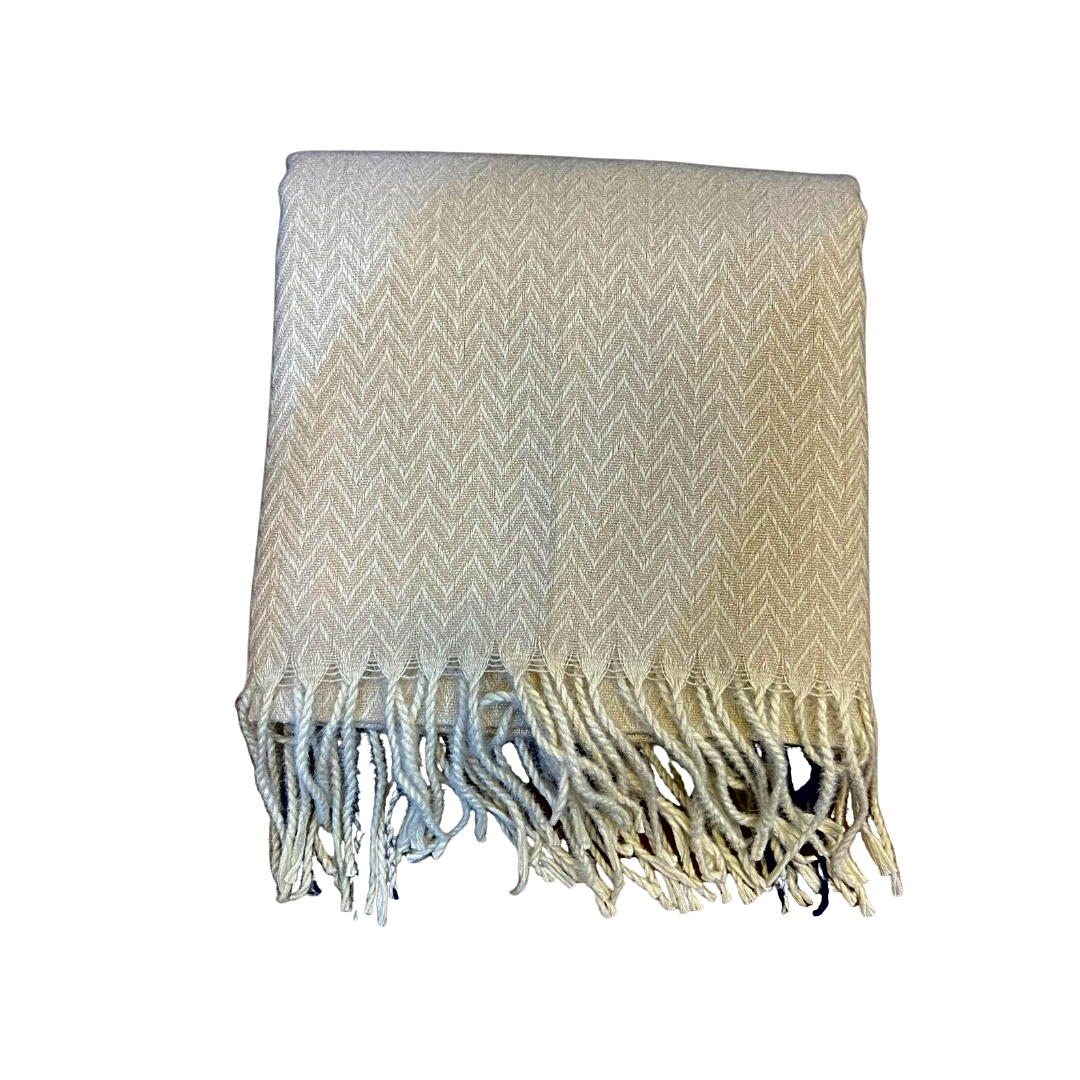 Natoos Shawl6 view 1