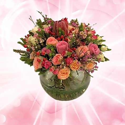 Vase of natural roses 04 view 1